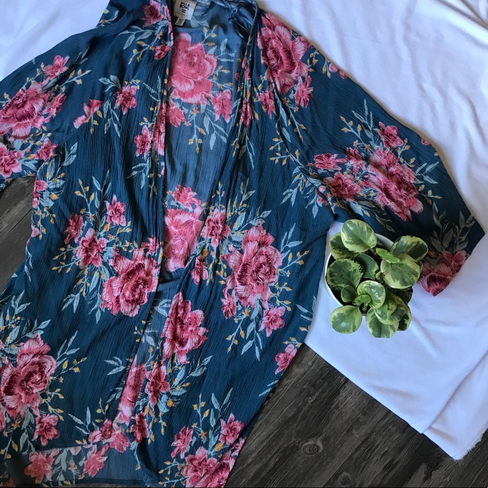 Billabong Floral Kimono